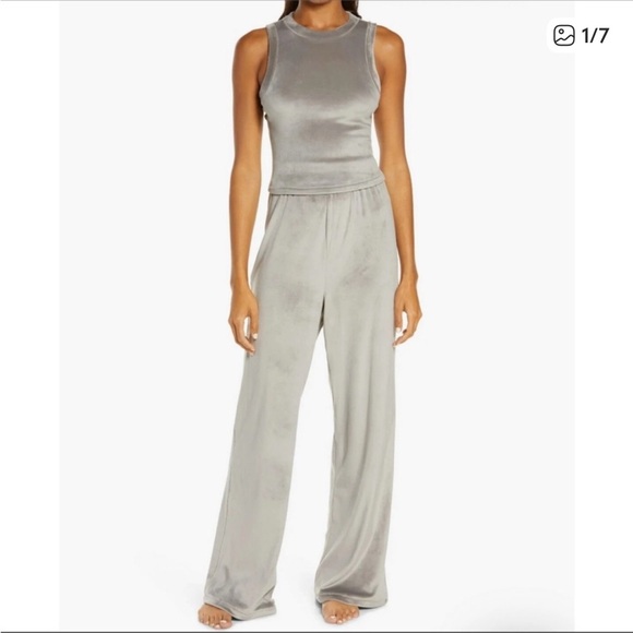 SKIMS Velour Wide Leg Lounge Pant elastic waist Women’s SIze XL. EUC Smoke - Picture 2 of 5